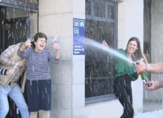 O Gordo de Nadal tamén reparte fortuna en Vilagarcía e A Illa