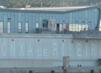 O porto de Ribeira consolídase como referente da baixura en toda Europa