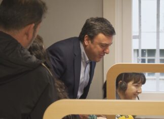 A Deputación da Coruña incorpora melloras tecnolóxicas ó servizo de teleasistencia