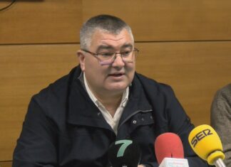 Aspérez entrega a Mancomunidade do Salnés ao Partido Popular