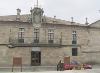 Cambados estuda mobilizarse para amosarlle á Xunta o seu malestar pola negativa de mercar o asilo