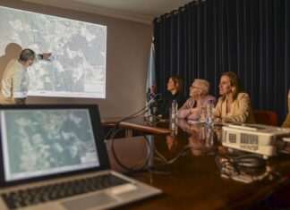 Cinco núcleos de Lousame verán mellorada a súa rede de saneamento