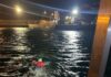 Falece un veciño de Noalla ao caer o coche que conducía ao mar no porto de Portonovo