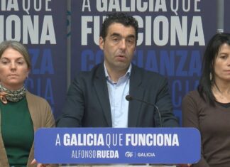 O mapa da provincia tínguese de azul: “Gañamos en todas as comarcas e en 54 concellos de Pontevedra”