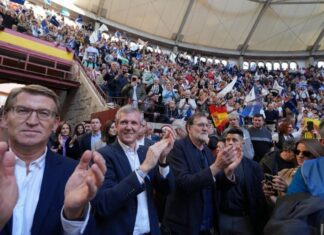 Mitin do PP en Pontevedra: ‘Menos Sánchez e máis Rueda’