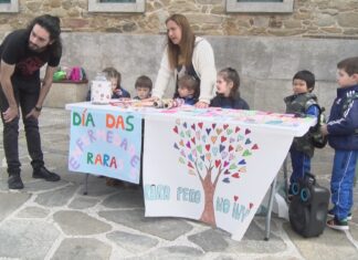 O Colexio Balmes de Noia celebra o Día Mundial das Enfermidades Raras cun mercado Solidario
