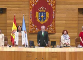 O vilagarcián Raúl Santamaría estréase no Parlamento como membro da mesa de idade