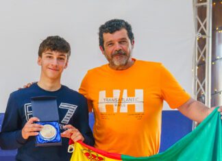 O vilagarcían Pablo Barreiro e a coruñesa Alba Díaz, a piques de acadar o campionato de España da clase 420.