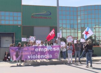 As traballadoras de Pescadona denuncian o impago dos salarios dos últimos meses