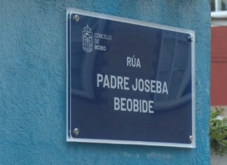 Os residentes na ‘Estrada do Muelle’ seguen ca súa loita por recuperar o nome primitivo da rúa