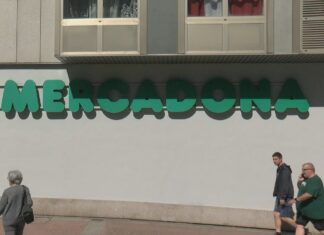 Mercadona interésase por tres parcelas da Avenida de Lugo, entre elas a de Correos
