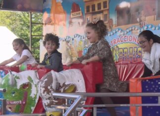 Vilagarcía estira as últimas horas dunhas festas de Santa Rita multitudinarias
