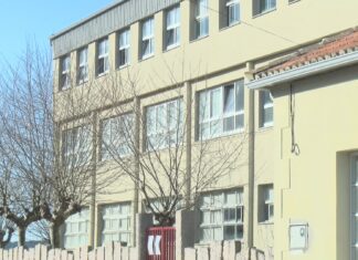 O concello poñerá a disposición de Educación os terreos do colexio de Portosín a finais de verán