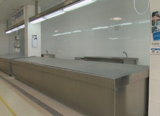 Rianxo aposta pola dinamización do seu mercado municipal