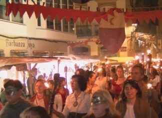 Noia pecha a XXV Feira Medieval con grande éxito de público