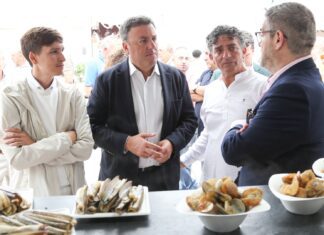 Arranca en Ribeira a terceira edición de Gastromar