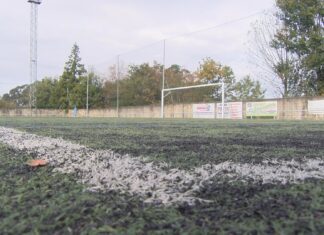Aumentan as queixas polo mal estado do céspede de Cabanetán