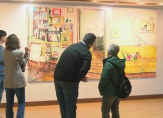 A exposición do Certame Isaac Díaz Pardo recala en Ribeira ata o 18 de decembro