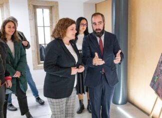 Rianxo conta xa cunhas renovadas instalacións no Pazo do Martelo