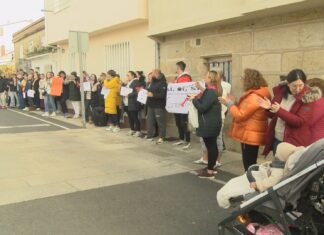 Os pais do CEIP Santa Irene demandan o traspaso do servizo de comedor á Xunta