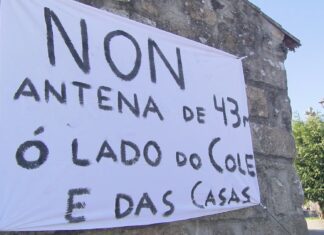 O concello de Ribeira paraliza a instalación dunha antena en Palmeira por carecer dos permisos