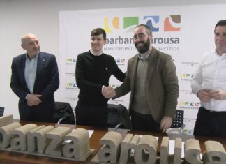 Julián Bustelo asume a presidencia de Barbanza Arousa
