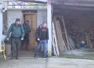 Asaltan unha casa en Meis pistola en man, agreden os donos e rocían a muller con gasolina