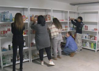 A Mancomunidade forma aos futuros caixeiros e repoñedores dos supermercados do Salnés