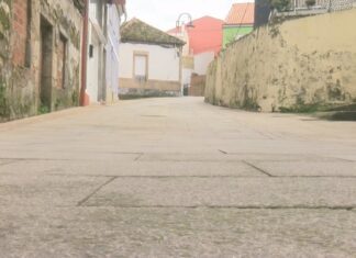 O concello de Ribeira estuda rehabilitar vivendas tradicionais para alugueiro social