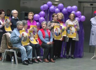 As mulleres da Cruz Vermella foron as protagonistas dos actos do 8M en Boiro