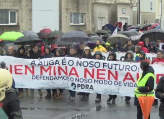 Miles de persoas claman na Pobra contra o proxecto de Altri