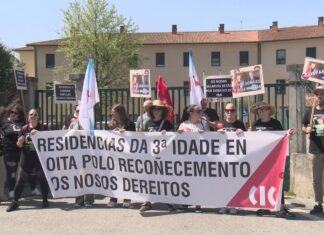 As traballadoras de DomusVi Ribadumia retoman as protestas denunciando as súas malas condicións laborais
