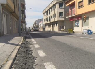 Ribeira avanza nas políticas de accesibilidade coa pavimentación da rúa Francisco Lorenzo Mariño