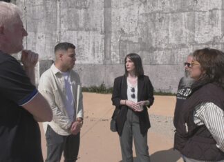 Podemos urxe unha solución conxunta ós vertidos da Ribeiriña