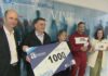 A Asociación de Empresarios de Ribeira entre os 1000 euros á gañadora da campaña do Día da Nai