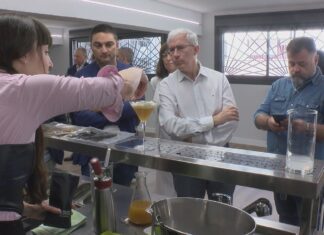 O Carlos Oroza incorpora as últimas tecnoloxías para buscar a vocación do seu alumnado de Servizos