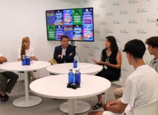 A AECC alerta do auxe de dispositivos de nicotina entre a mocidade e advirte do seu impacto na saúde