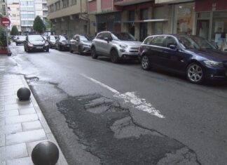 O PP de Ribeira demanda a mellora da céntrica rúa Mariño de Rivera