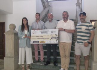 O Torneo Solidario de Fútbol Base Congalsa recadou preto de dez mil euros para a Fundación Aladina