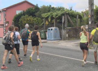 Recollida de sinaturas en Carracedo para que poñan pasos de peóns na concorrida N-550