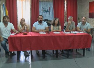 Reclaman que o Plan Hidrolóxico contemple as actividades produtivas das rías e o impacto de Altri ou Touro