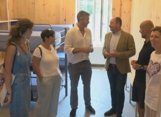 Abre o albergue de Carril, o primeiro da ruta do mar de Arousa e o río Ulla