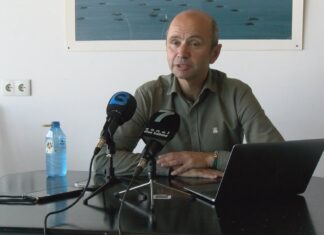 Vicente Mariño nega as coaccións e acusa ó alcalde de sectarismo