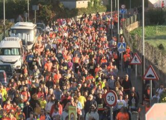 O sol volveu saír en Meis nunha multitudinaria terceira edición da Carreira de Leo
