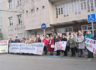 Ribeira segue a reclamar a cobertura de tódalas prazas médicas no centro de saúde