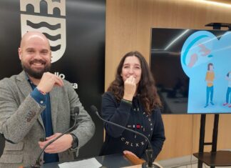 O PSOE aposta por implantar un grao en Lingua de Signos no campus de Pontevedra da UVigo