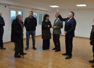 Sanxenxo remata a reforma da Casa de Cultura de Nantes, que empregarán sete colectivos veciñais