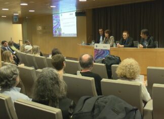 O doutor Enrique de Madaria analiza en Pontevedra os mitos, titulares e a realidade clínica do cancro de páncreas