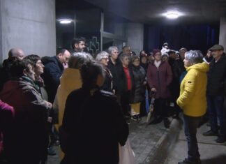 Volven as concentracións ó centro de saúde de Rianxo