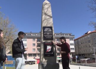 Galiza Nova oponse á instalación do monolito do Centenario